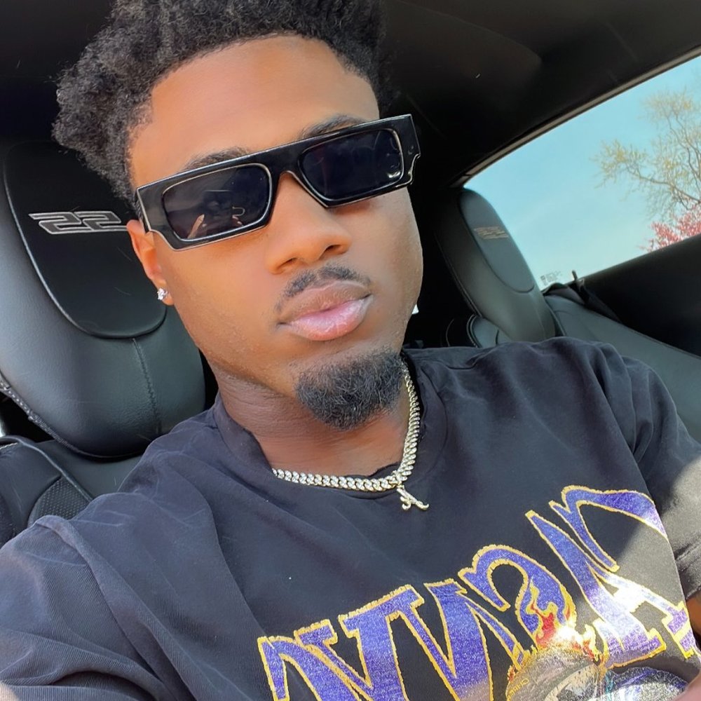 Slim / Narrow frame sunglasses by vontayy